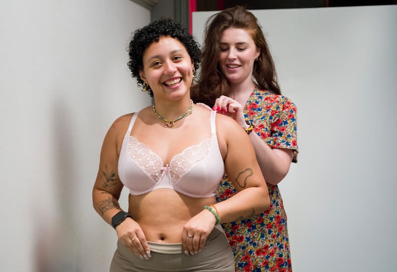 Bravissimo fitting scene illustrating its fit expertise