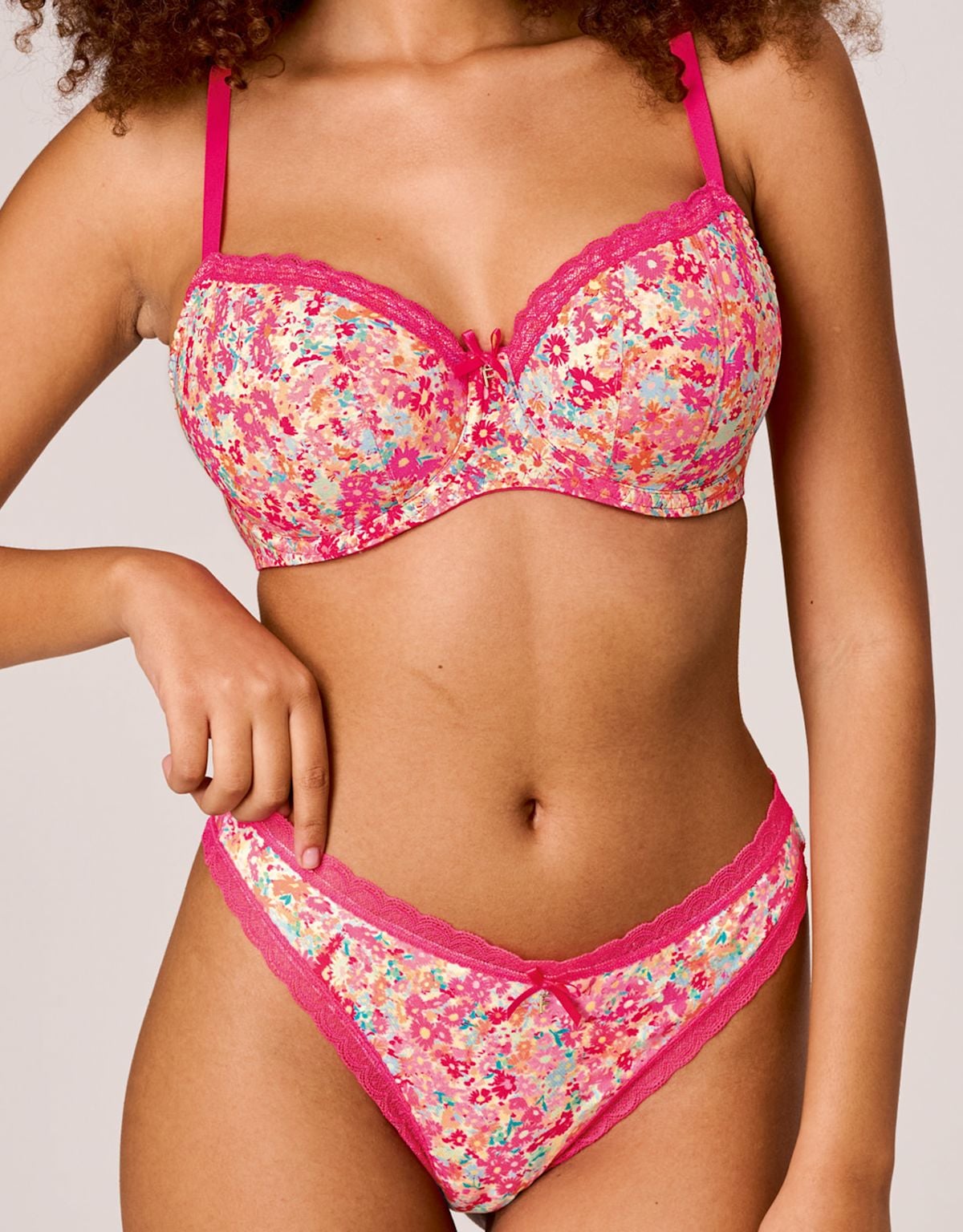 Mauve lace lingerie from Bravissimo