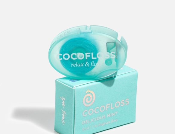Cocofloss Mini dental floss product