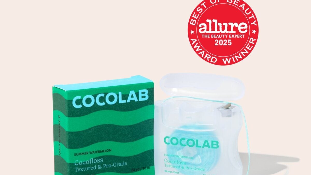 Cherry Bloom Cocofloss Review: What Its Woven Floss Offers