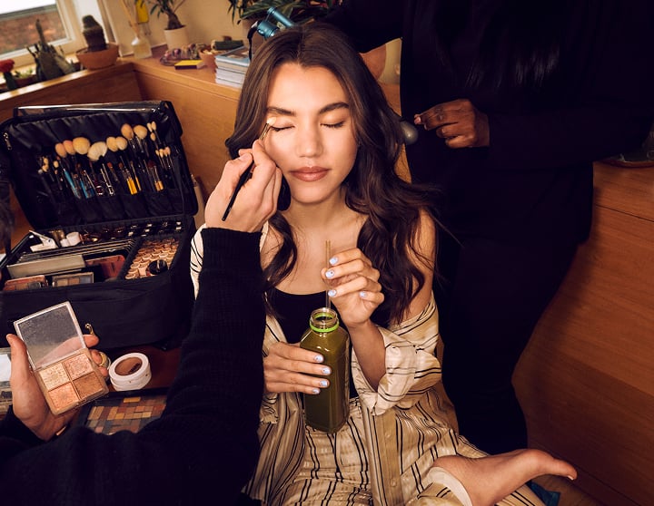 Glamsquad on-set beauty service scene
