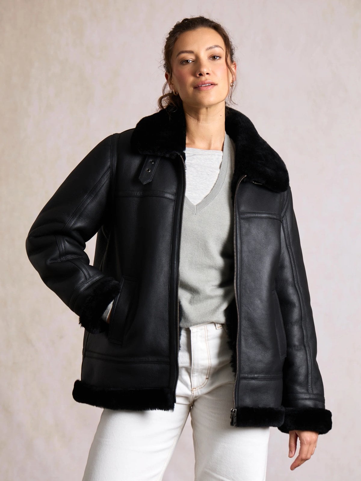 Chapels collared sheepskin jacket in black