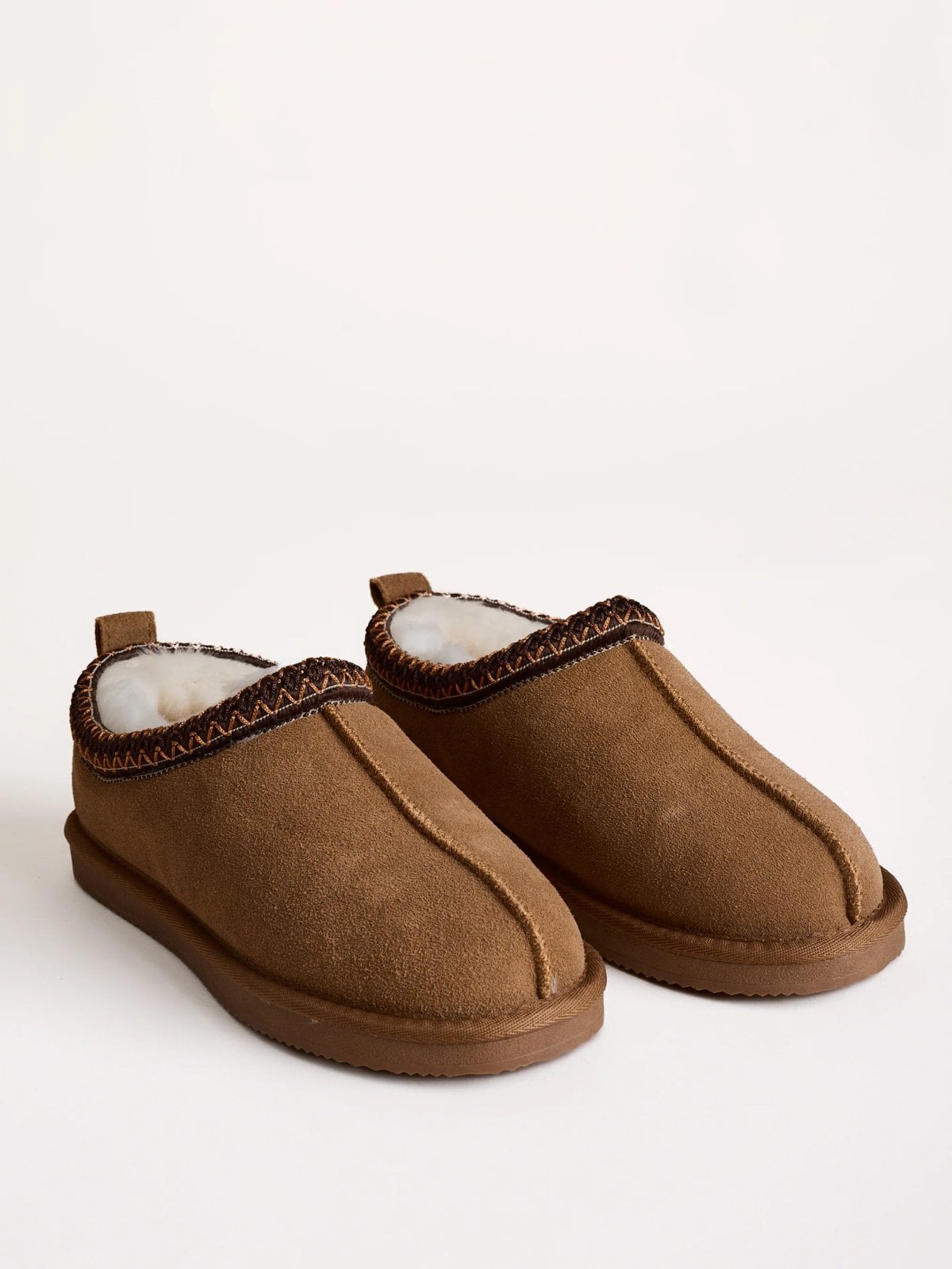 Chestnut Sheepskin Binded Clog