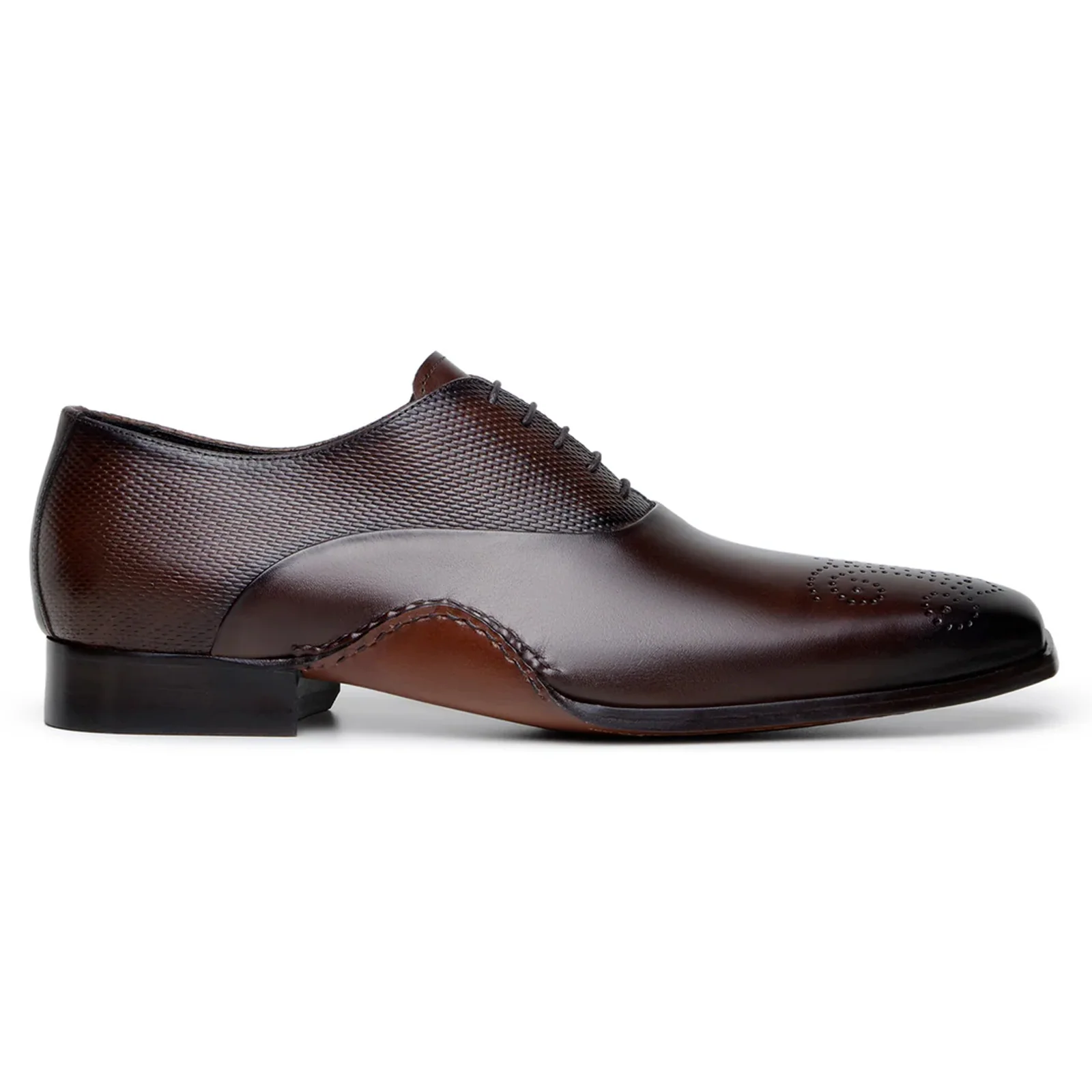 Tobacco brown brogue toe dress shoe